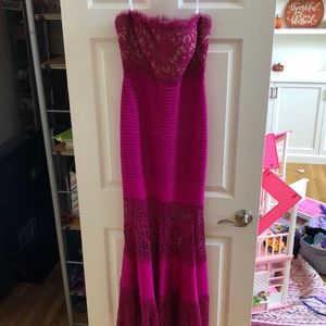 Fuchsia formal mermaid trumpet style gown size small